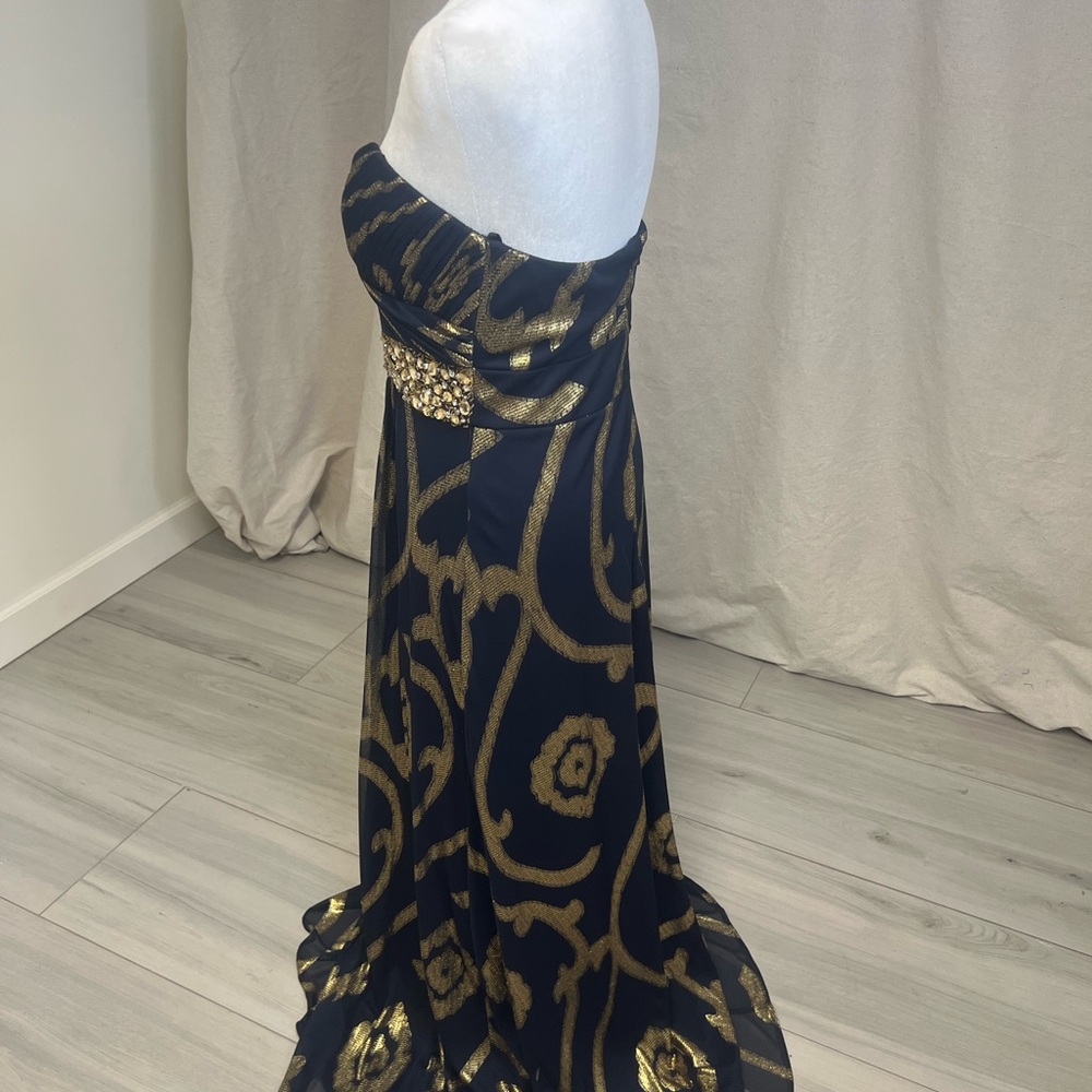 Betsy & Adam Navy Blue & Gold Metallic Strapless Glam Prom Evening Gown Sz 10 - Picture 4 of 8